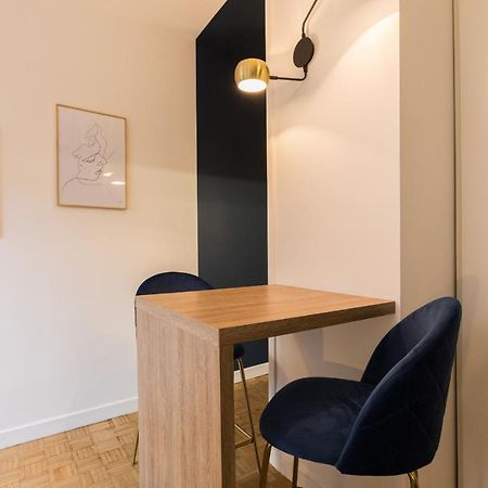 Apartmán Dify Charme - Bord Du Rhone Lyon Exteriér fotografie
