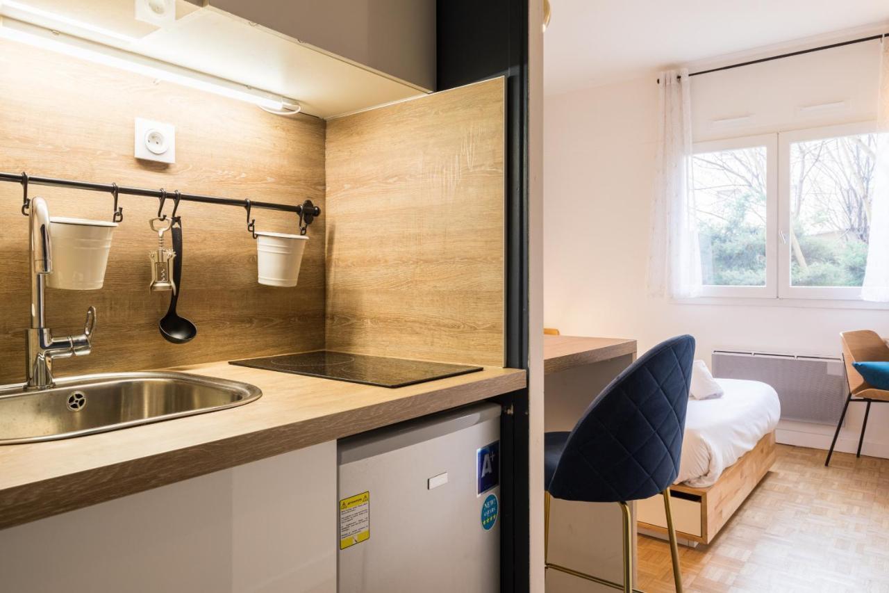 Apartmán Dify Charme - Bord Du Rhone Lyon Exteriér fotografie